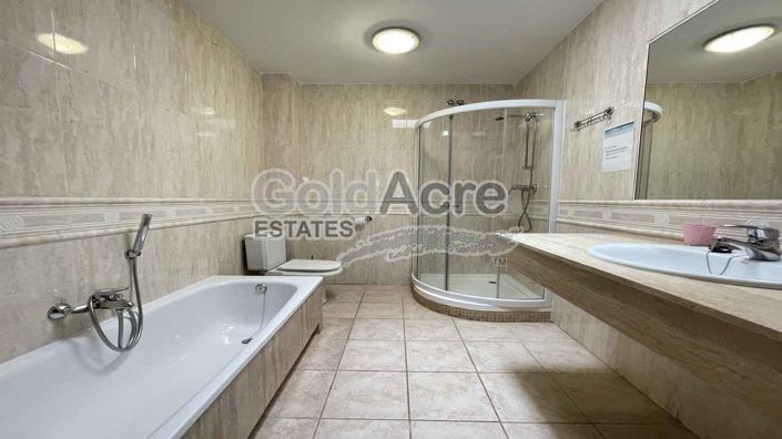 Image No.6-4 Bed Villa for sale