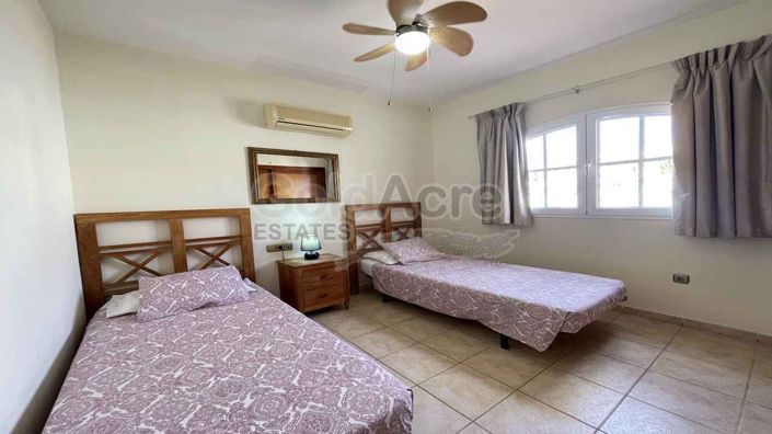 Image No.8-Villa de 4 chambres à vendre à Caleta De Fuste