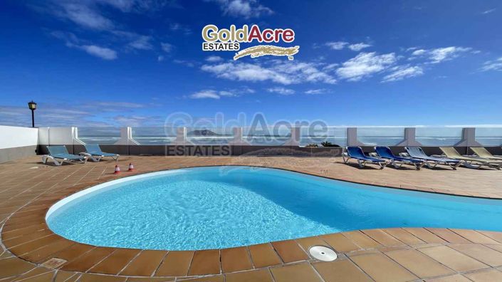 Image No.2-2 Bed Villa for sale