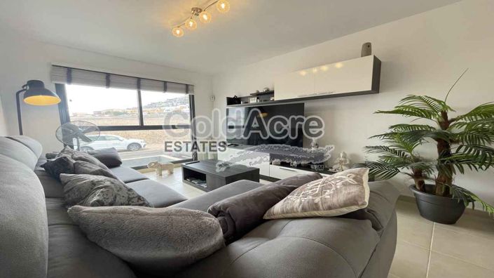 Image No.14-3 Bed Villa for sale