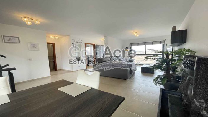 Image No.20-3 Bed Villa for sale