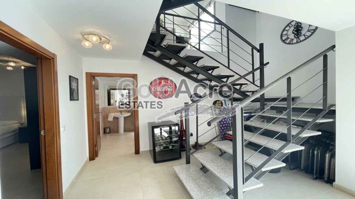 Image No.27-3 Bed Villa for sale