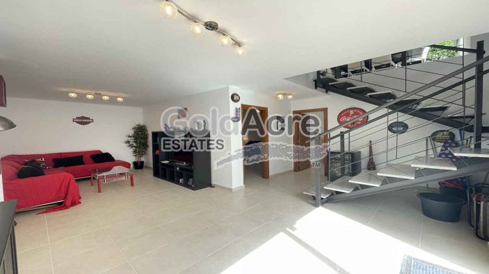 Image No.29-3 Bed Villa for sale