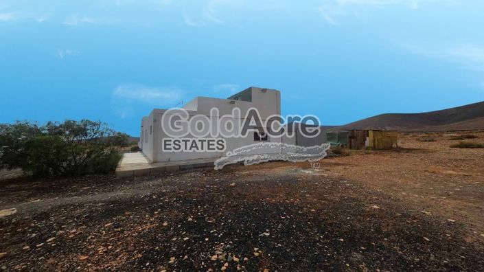 Image No.11-2 Bed Villa for sale