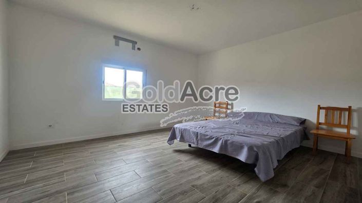 Image No.20-2 Bed Chalet for sale