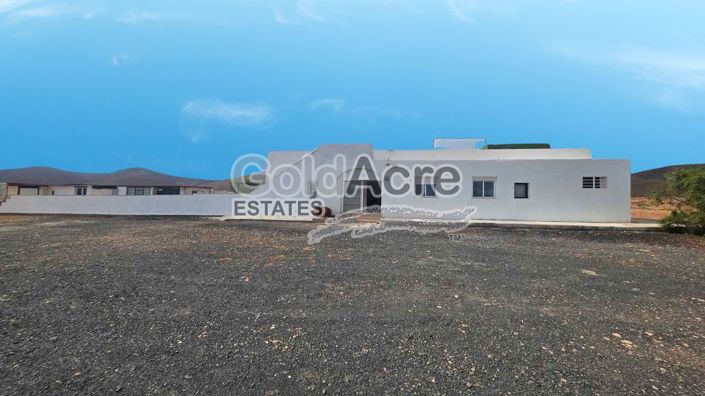 Image No.3-2 Bed Villa for sale