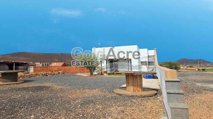 Image No.28-2 Bed Villa for sale