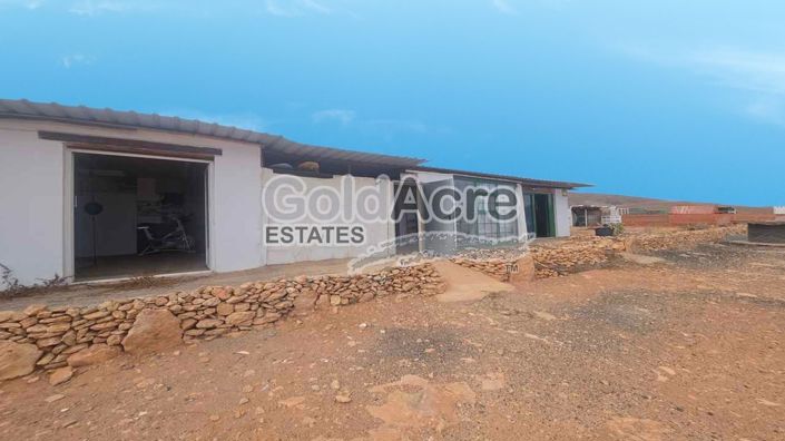 Image No.30-2 Bed Villa for sale