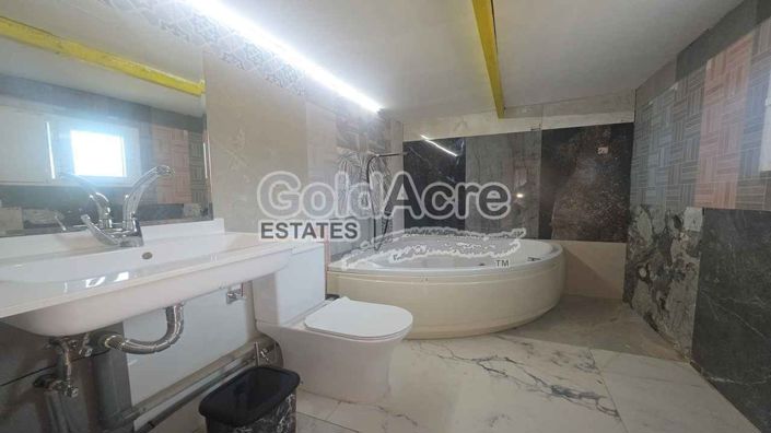 Image No.33-2 Bed Villa for sale