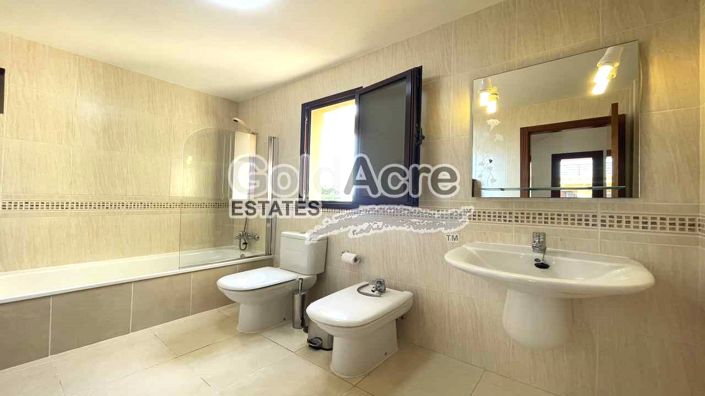 Image No.27-2 Bed Duplex for sale