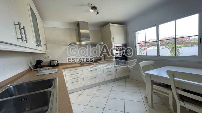 Image No.39-3 Bed Villa for sale