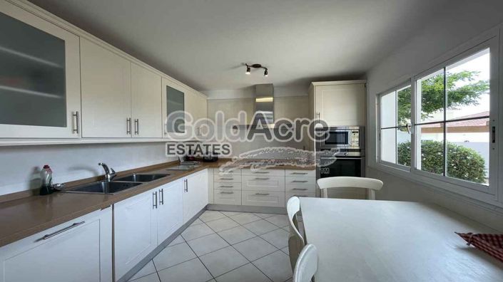 Image No.5-3 Bed Villa for sale