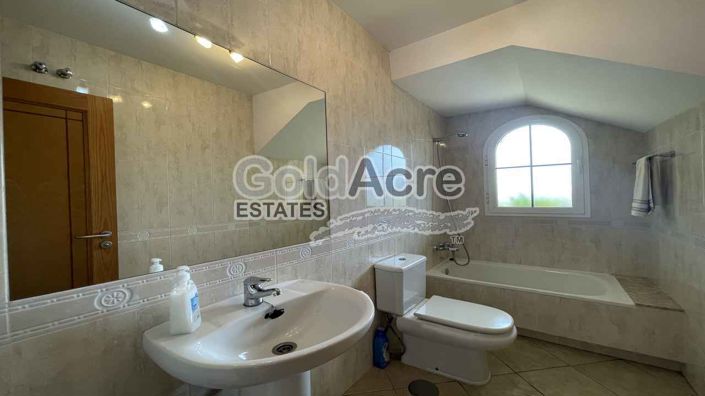 Image No.47-4 Bed Villa for sale