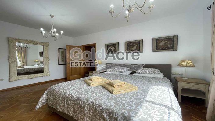 Image No.65-4 Bed Villa for sale