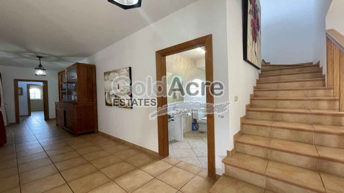 Image No.67-4 Bed Villa for sale