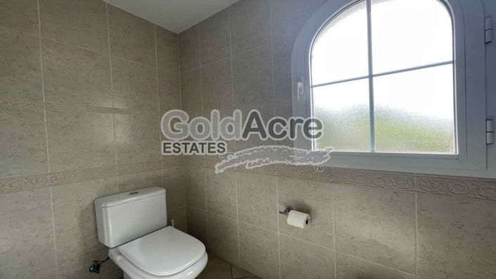 Image No.9-3 Bed Villa for sale