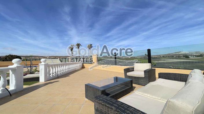 Image No.23-3 Bed Villa for sale