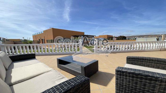 Image No.24-3 Bed Villa for sale