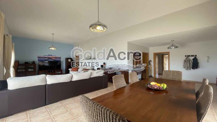 Image No.30-3 Bed Villa for sale