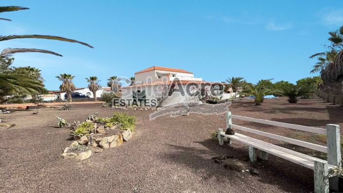 Image No.12-2 Bed Villa for sale