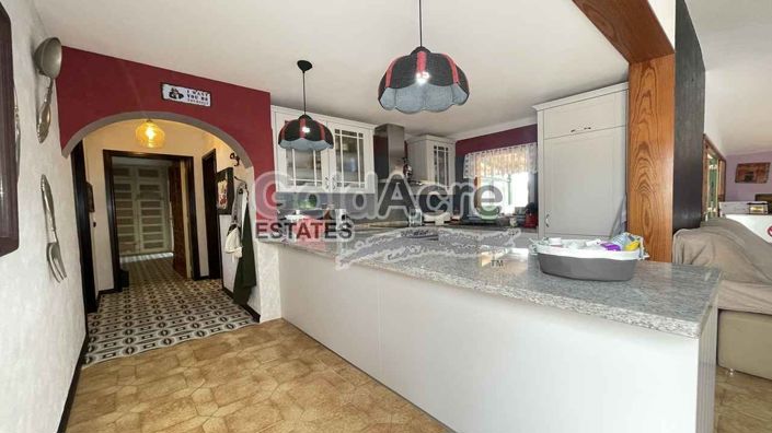 Image No.21-2 Bed Villa for sale