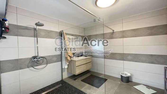 Image No.39-2 Bed Villa for sale