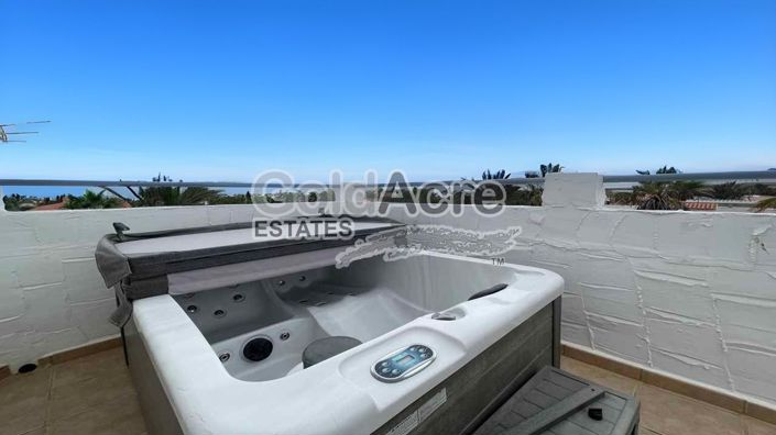 Image No.55-2 Bed Villa for sale