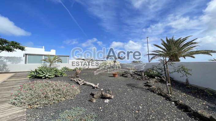 Image No.14-3 Bed Villa for sale