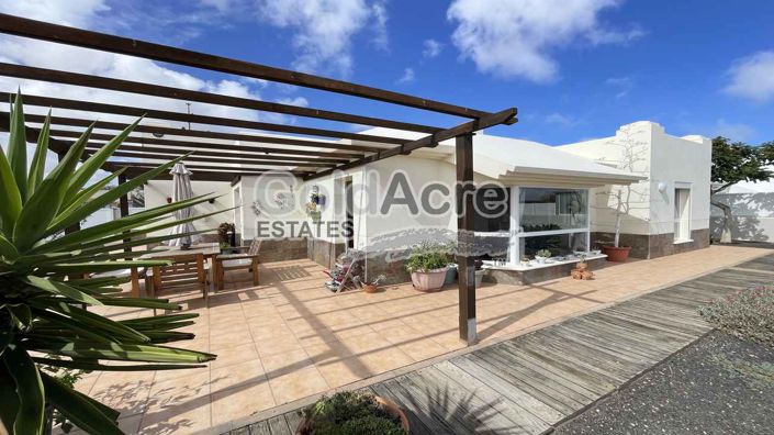 Image No.17-3 Bed Villa for sale