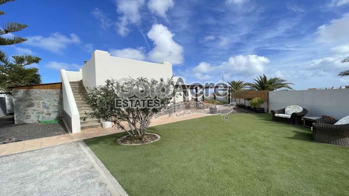 Image No.20-3 Bed Villa for sale