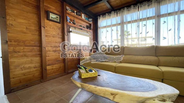 Image No.28-2 Bed Property for sale