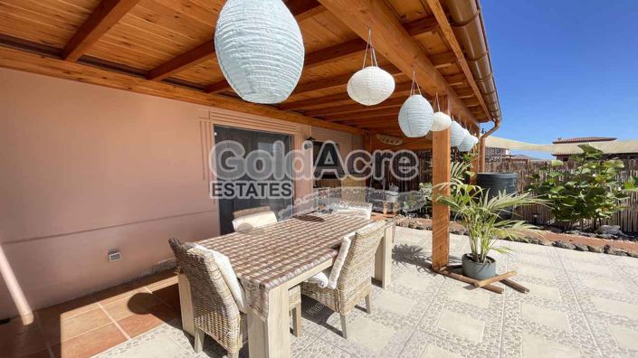 Image No.40-2 Bed Townhouse for sale