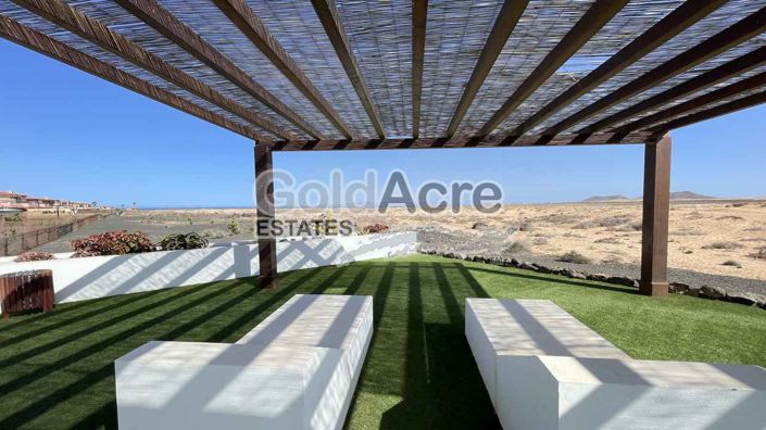 Image No.64-2 Bed Property for sale