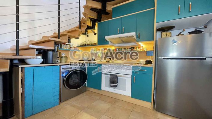 Image No.12-2 Bed House for sale