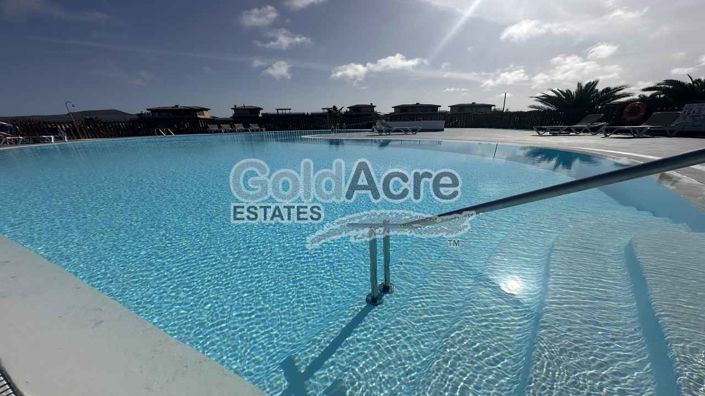 Image No.10-2 Bed Property for sale