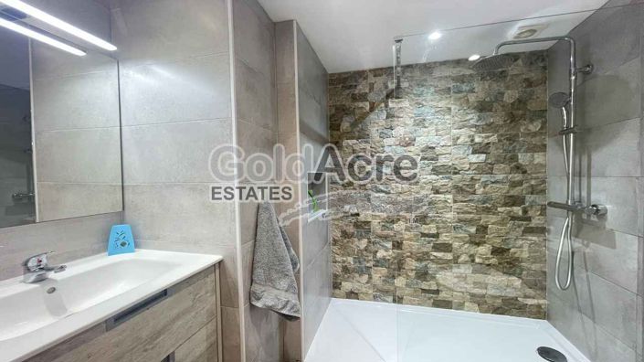 Image No.32-3 Bed Apartment for sale