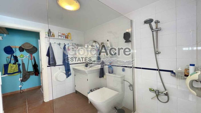 Image No.45-2 Bed Villa for sale