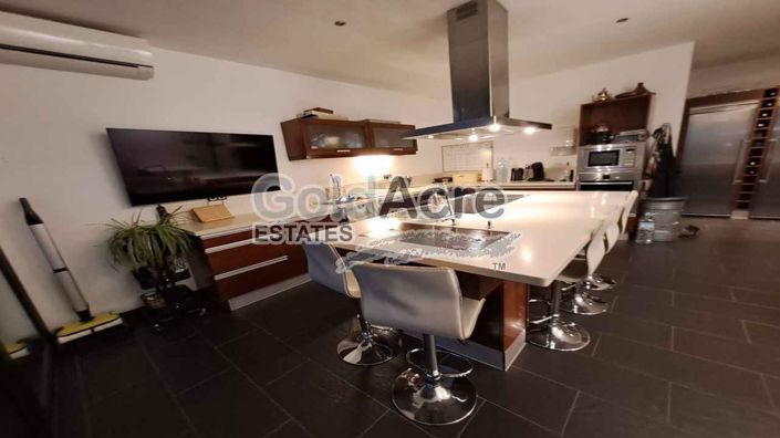 Image No.3-5 Bed Villa for sale