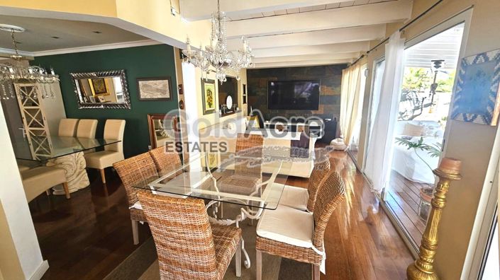 Image No.3-4 Bed Villa for sale