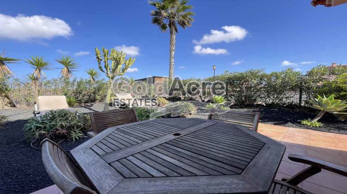 Image No.20-2 Bed Villa for sale