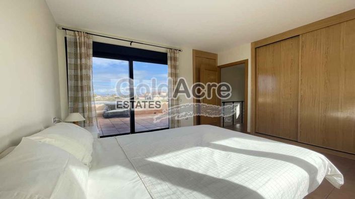 Image No.8-2 Bed Villa for sale