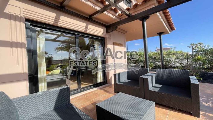 Image No.17-2 Bed Villa for sale