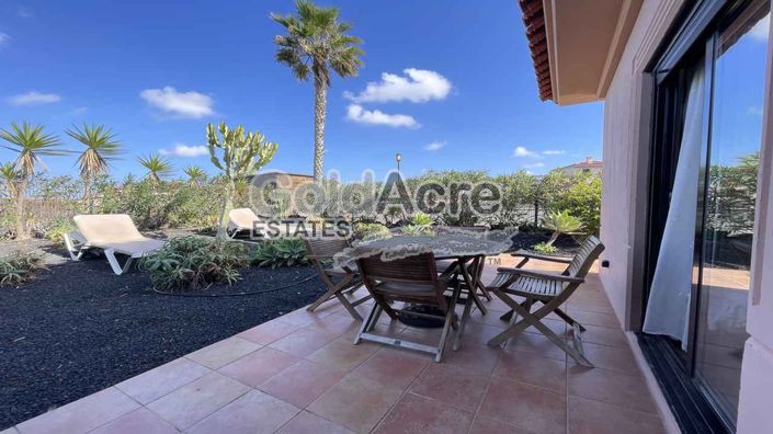 Image No.20-2 Bed Villa for sale