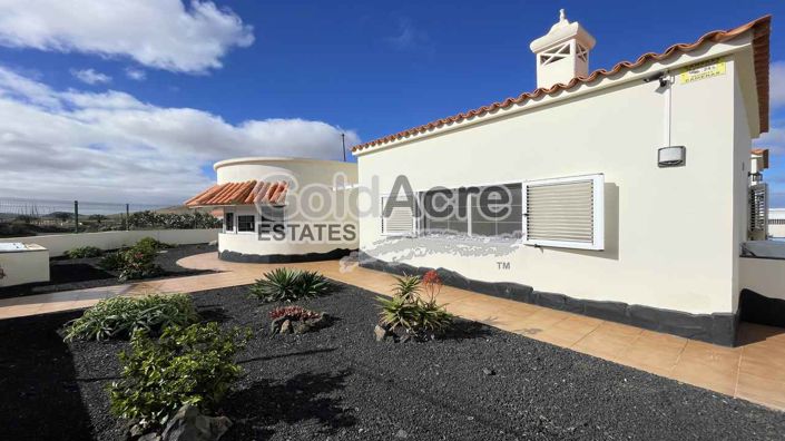 Image No.19-3 Bed Villa for sale