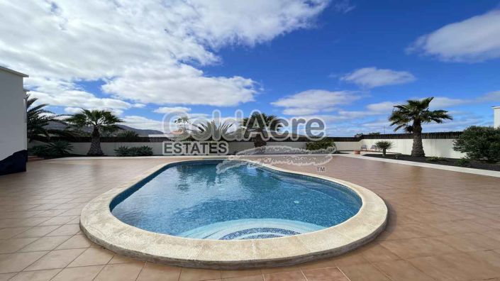 Image No.22-3 Bed Villa for sale