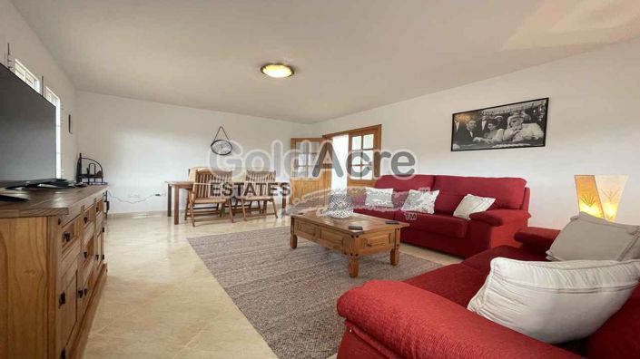 Image No.30-3 Bed Villa for sale