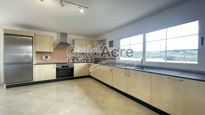 Image No.33-3 Bed Villa for sale