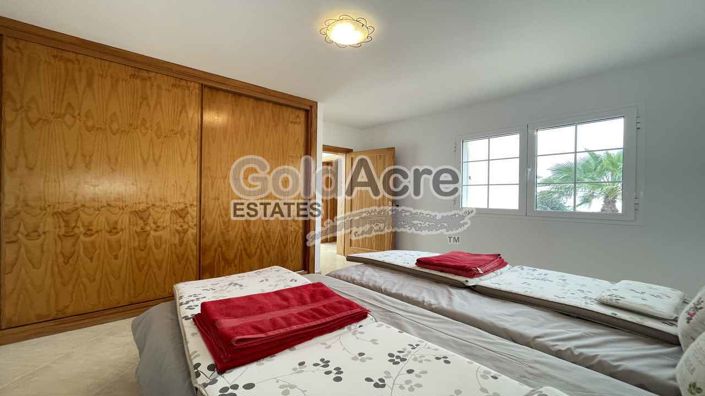 Image No.47-3 Bed Villa for sale