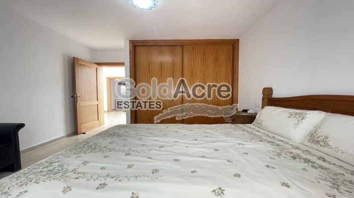 Image No.57-3 Bed Villa for sale