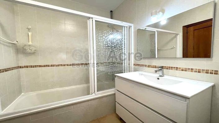 Image No.40-2 Bed Villa for sale